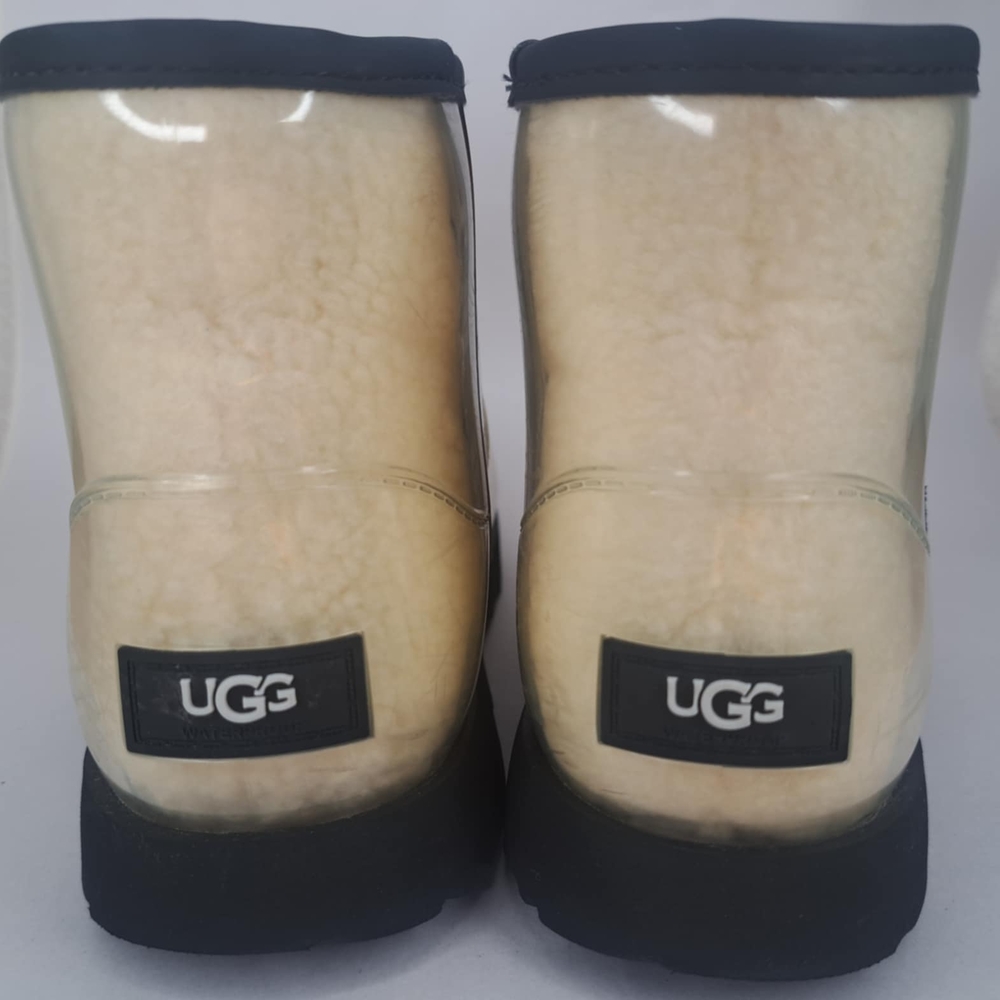 UGG Kids Classic Mini Boots - Cream - Picture 7 of 9